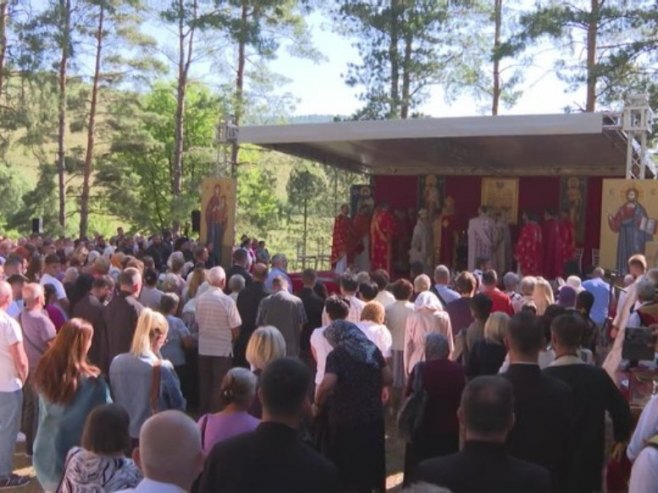 Bilješevo kod Kaknja: Sabor u pomen na sveštenomučenike (VIDEO)