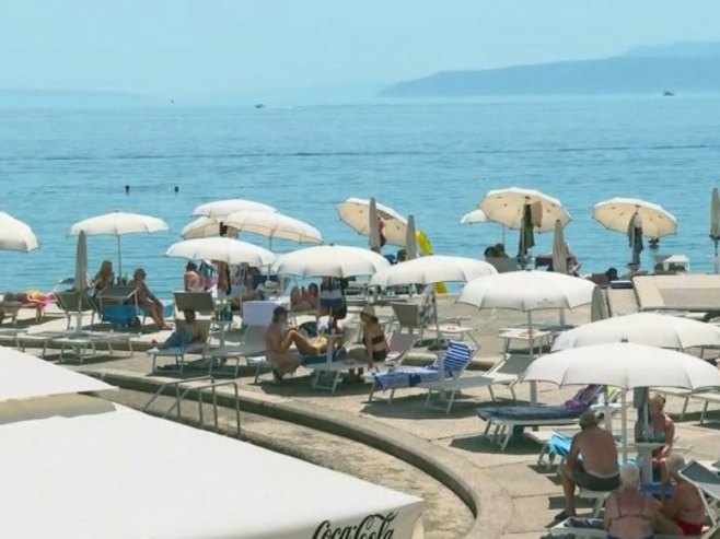 Koliko novca je potrebno za ljetovanje? (VIDE0)