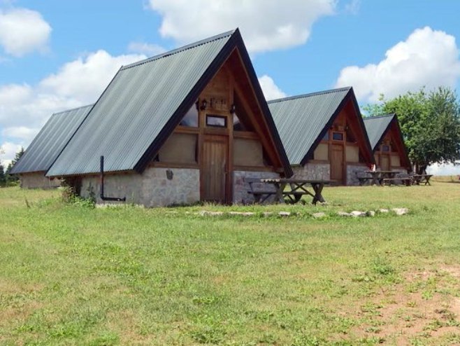 Turistički potencijal u srcu Romanije: Han Pijesak sve posjećeniji (VIDEO)