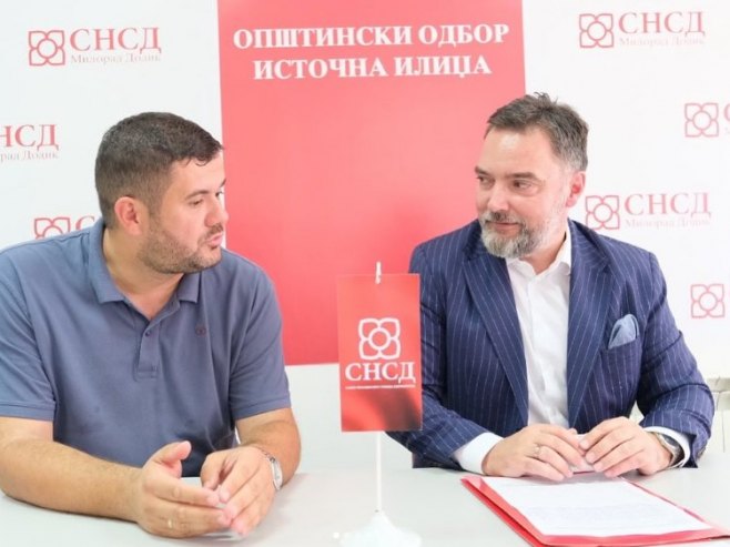 Košarac potpisao peticiju za izgradnju vrtića (Foto: www.instagram.com/stasa.kosarac/) - 