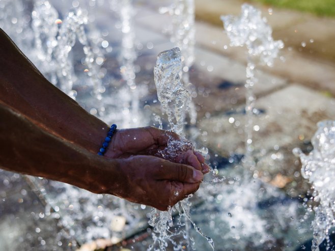 Toplotni udar – temperatura probija psihološki prag od 40 stepeni