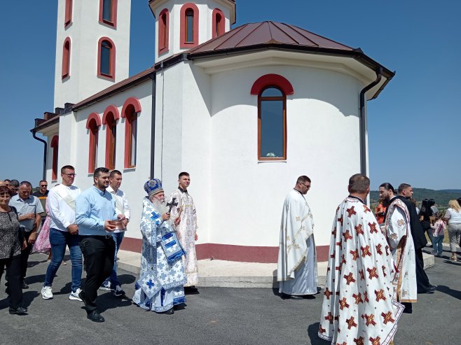Hrizostom: Čudotvorna ikona Presvete Bogorodice Trojeručice čuva Hilandar i Svetu Goru