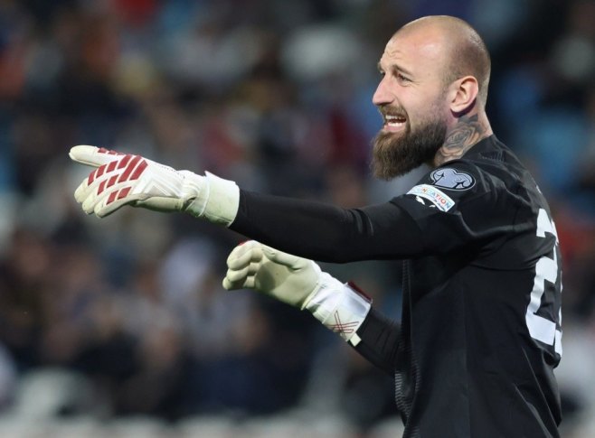 Vanja Milinković-Savić zvanično novi golman Napolija