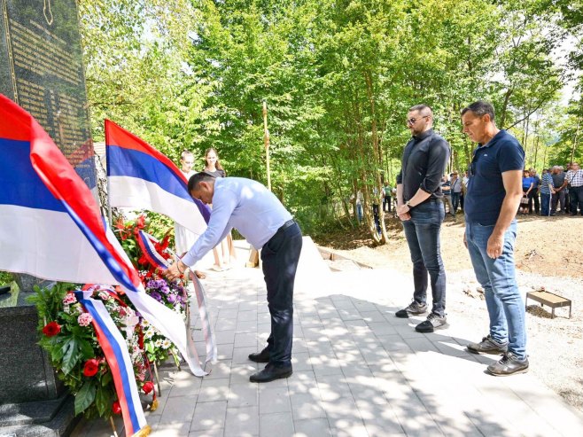 Obilježena 84. godišnjica stradanja Srba iz Prijakovaca, Dragočaja i Ramića (FOTO)