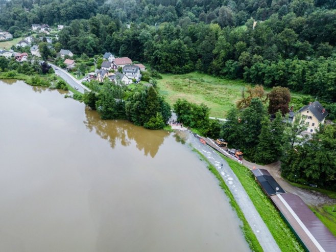 Austrija, poplave (foto: EPA/MAX SLOVENCIK - ilustracija) Austrija, poplave (foto: EPA/MAX SLOVENCIK - ilustracija) -