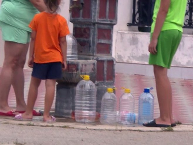 Berkovići šesti dan bez vode; Moguće rješenje u četvrtak? (VIDEO)