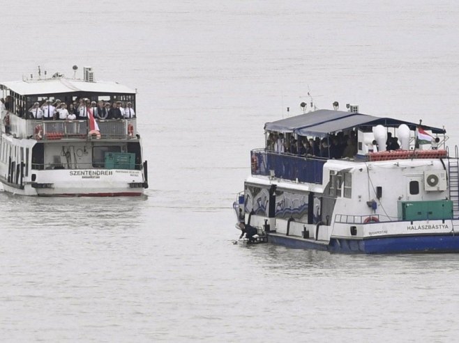 Turistički brod se prevrnuo u delti Dunava, četiri osobe poginule, uključujući dijete