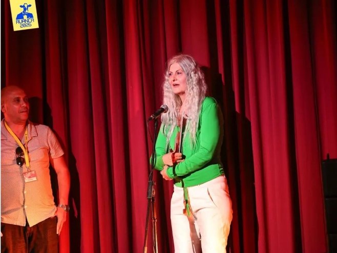 Na Međunarodnom festivalu "Avanka" u Portugalu dodijeljena nagrada za film "Magla u rukama" Milane Majar (FOTO/VIDEO)