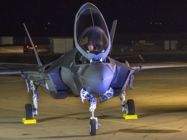 Srušio se lovac F-35 u blizini vojne baze u Kaliforniji (VIDEO)