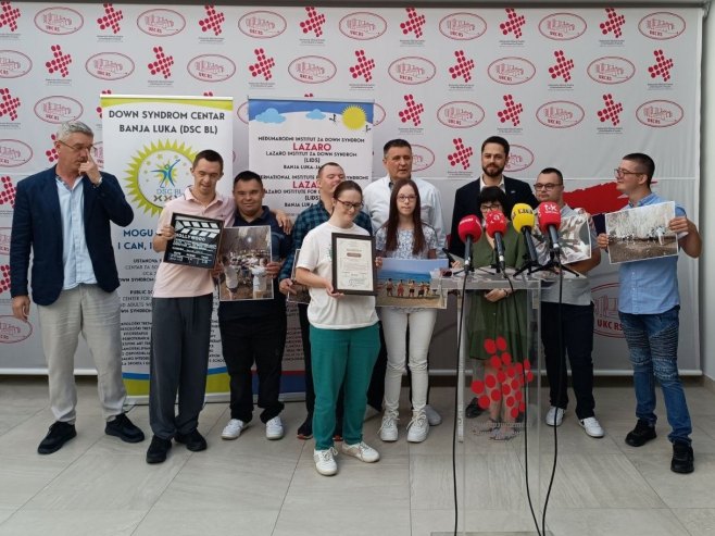 Udruženje Daun sindrom na UKC-u Udruženje Daun sindrom na UKC-u - Foto: RTRS