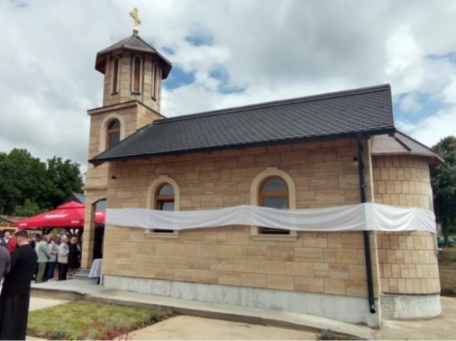 U Brestovcu osveštan hram Svetog Nektarija Eginskog