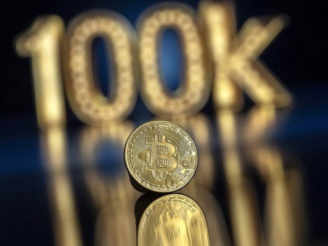 Bitkoin uprkos rastu i dalje ispod 100.000 evra, itirijum skočio za 2,24 odsto na 3.082 evra