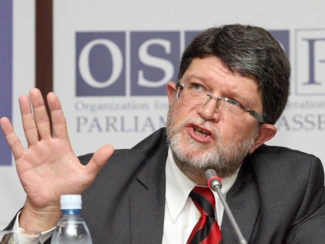 Tonino Picula (foto: EPA/IGOR KOVALENKO) Tonino Picula (foto: EPA/IGOR KOVALENKO) -