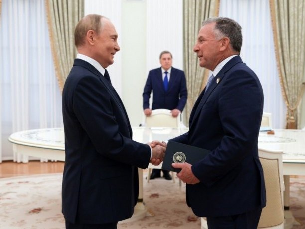 Putin se sastao sa Vitkofom u Kremlju (VIDEO)