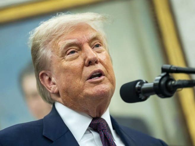 Donald Tramp (Foto: EPA/BONNIE CASH / POOL) - 