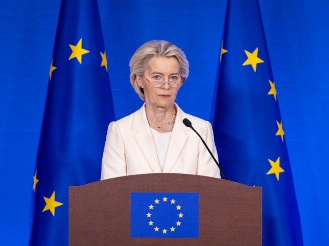 Ursula fon der Lajen (foto: EPA/JESSICA LEE) Ursula fon der Lajen (foto: EPA/JESSICA LEE) -