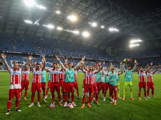 Poljaci transparentom oduševili Srbe, Zvezda se zahvalila
