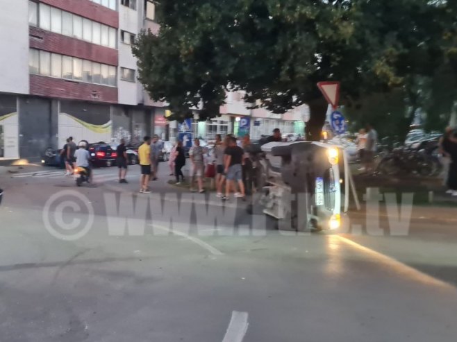 Saobraćajna nezgoda u Banjaluci - Foto: RTRS