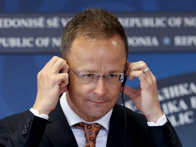 Sijarto: Rat će biti riješen za pregovaračkim stolom