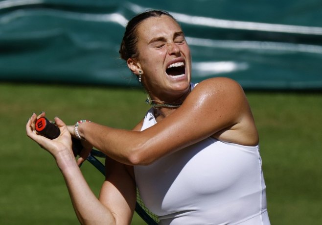 Sabalenka pobijedila Radukanu i plasirala se u osminu finala turnira u Sinsinatiju