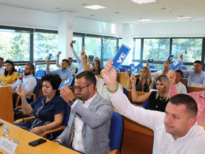 Skupština grada Laktaši jednoglasno donijela odluku o odbacivanju presude predsjedniku Srpske