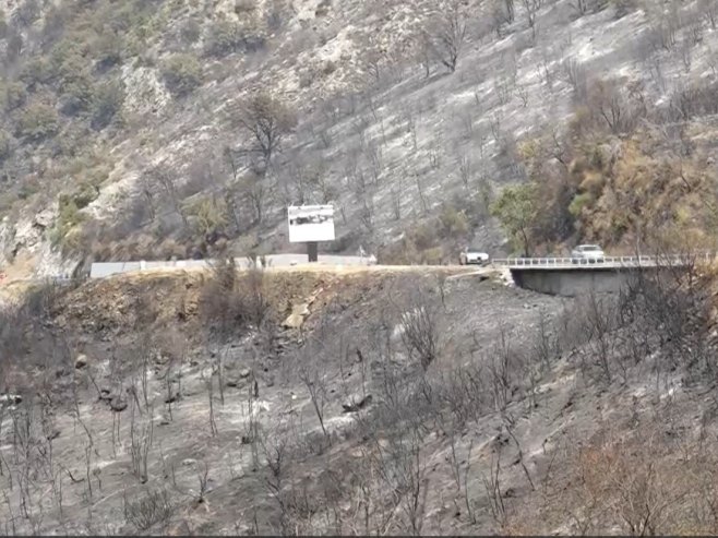 Posljedice požara (foto: OTO TANJUG/ Mediabiro) - 