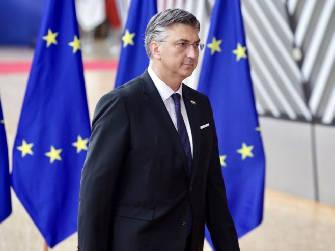 Plenković: Sankcionisati zloupotrebu pozdrava "Za dom spremni"