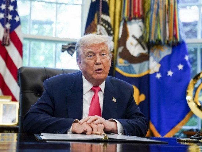 Donald Tramp (Foto: EPA/WILL OLIVER / POOL) - 