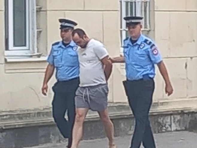 Uhapšen razbojnik koji je opljačkao pumpu - Foto: RTRS
