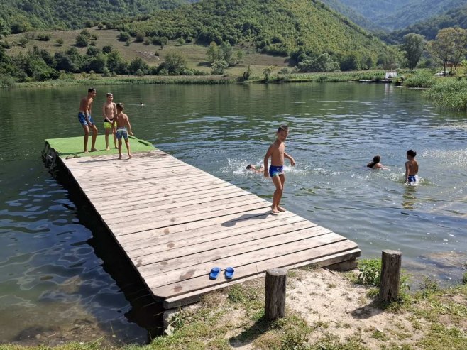 Ljetnja škola plivanja - Foto: RTRS