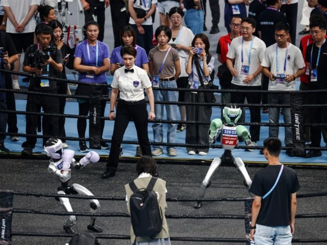 Peking domaćin prvih svjetskih sportskih igara humanoidnih robota (VIDEO)