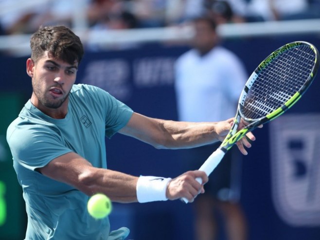 Karlos Alkaraz (foto: EPA/MARK LYONS) - 