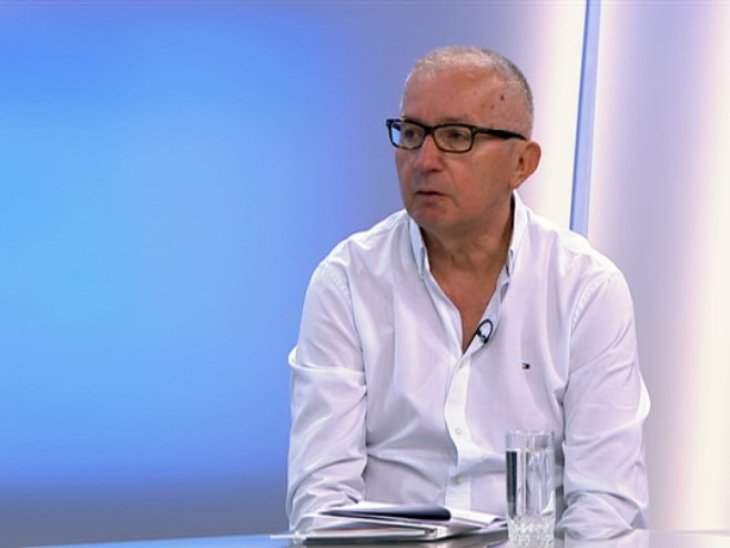 Mitrović: Potrebno jedinstvo, građani na referendumu da iskažu svoju volju