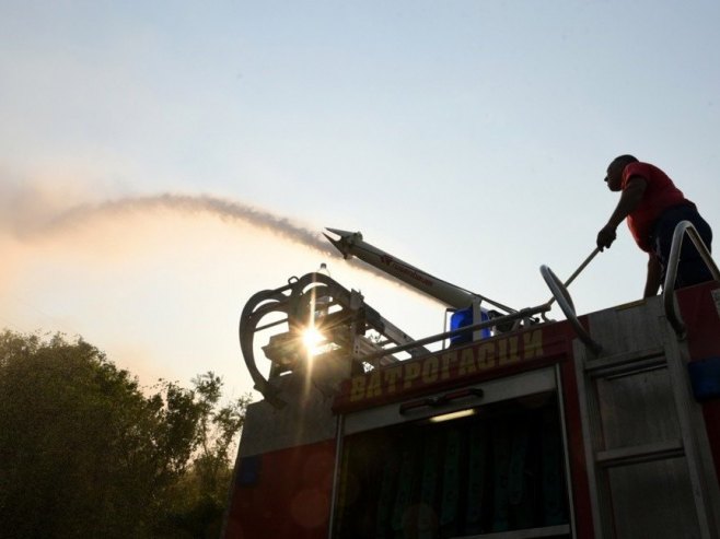 Kiša gasi požar u Piperima, Kučima i Podgorici