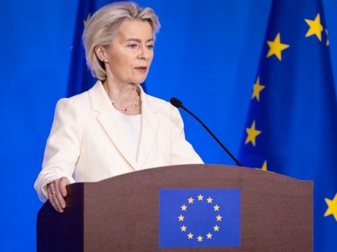 Ursula fon der Lajen (foto: EPA/JESSICA LEE) Ursula fon der Lajen (foto: EPA/JESSICA LEE) -