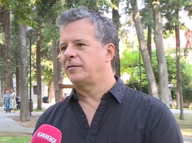 Mijat Nenezić u Trebinju promoviše elektronsku muziku (VIDEO)