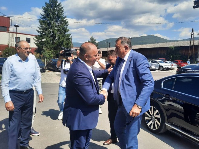 Dodik u Rogatici: Podrška u realizaciji projekata