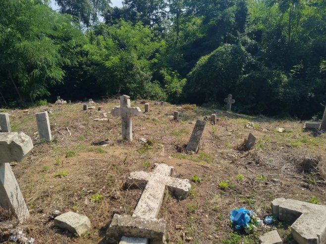 Odbor za zaštitu prava Srba u FBiH: Uništeno između 60 i 80 pravoslavnih spomenika