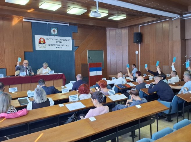 Brod: Odbornici jednoglasno podržali Zaključak o usvajanju Deklaracije saveza opština i gradova (FOTO)