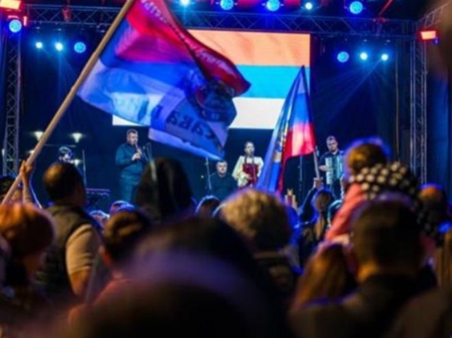 Paljani uživali u nastupu Pavline Radovanović