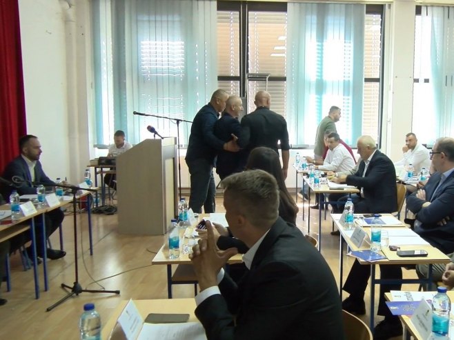 Skupština grada Doboja - Foto: RTRS