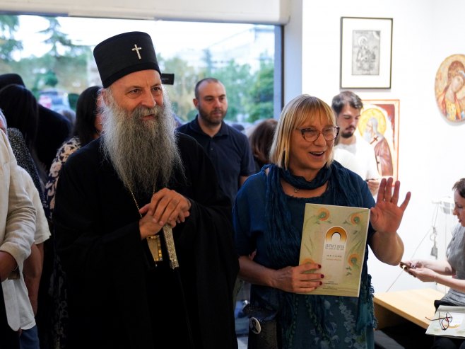 Patrijarh Porfirije otvorio izložbu "Svetlost Logosa" u Galeriji Kolarca
