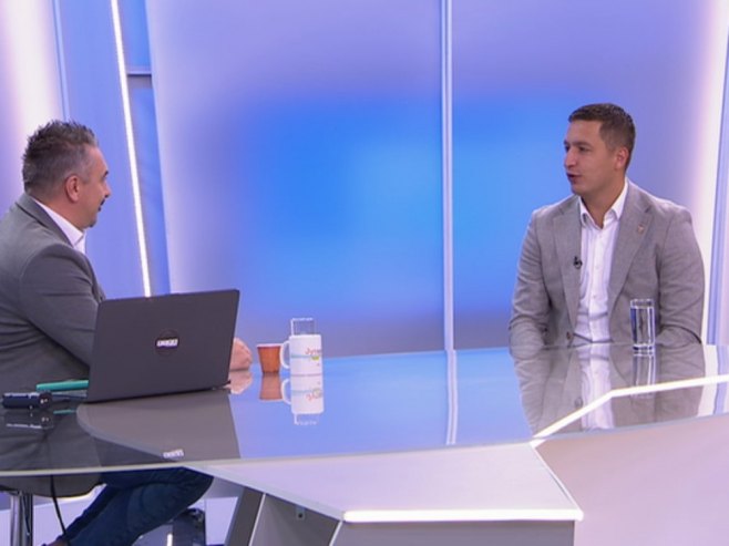 Mladen Ilić, gost Јutarnjeg programa Mladen Ilić, gost Јutarnjeg programa - Foto: RTRS