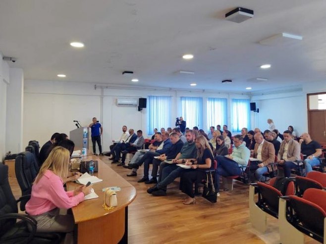 Sjednica Skupštine opštine Kozarska Dubica Sjednica Skupštine opštine Kozarska Dubica - Foto: RTRS