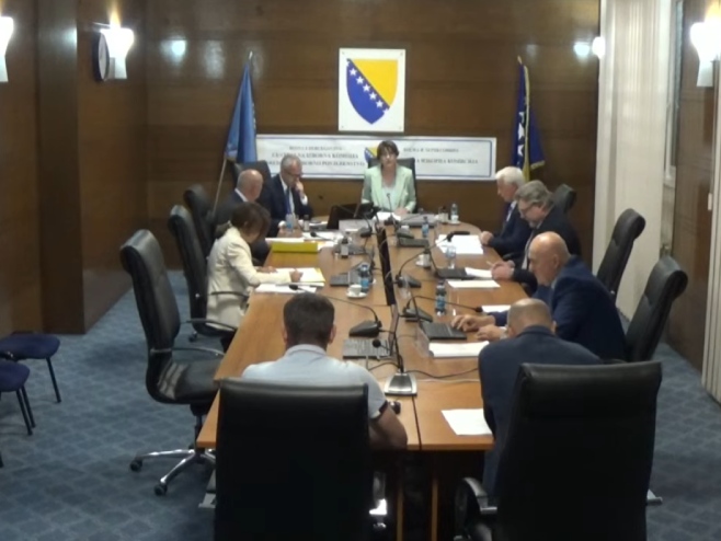 CIK odlučio sa pet glasova "za" i dva "protiv": Prijevremeni izbori za predsjednika Srpske 23. novembra
