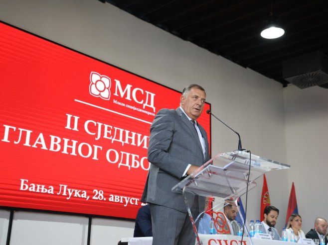 Milorad Dodik Milorad Dodik - Foto: ZIPAPHOTO/Borislav Zdrinja