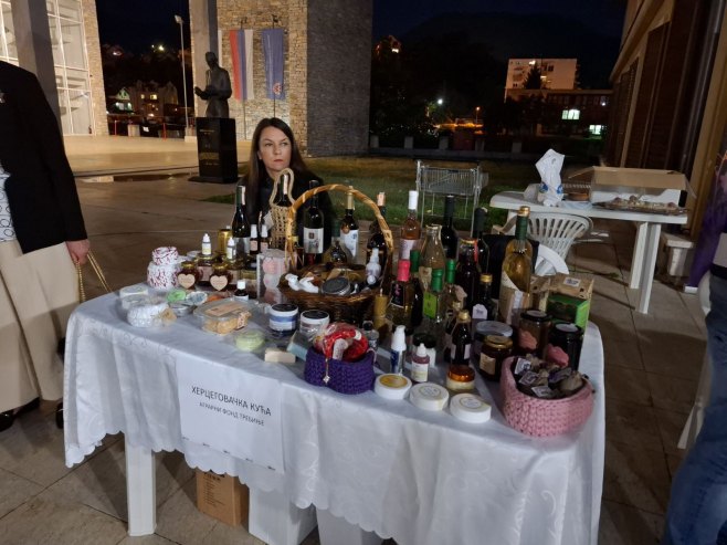 U Andrićgradu otvoren Festival vina i sira (VIDEO)