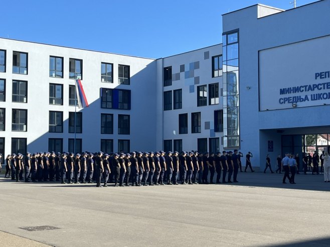 Svečani čas u Srednjoj školi unutrašnjih poslova (FOTO/VIDEO)