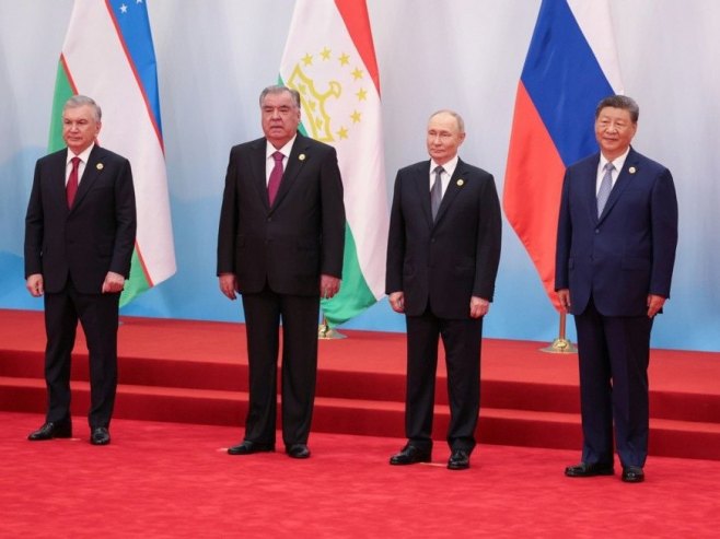 Kina, samit (foto: EPA/ALEXANDER KAZAKOV/SPUTNIK/KREMLIN / POOL) Kina, samit (foto: EPA/ALEXANDER KAZAKOV/SPUTNIK/KREMLIN / POOL) -