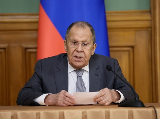 Lavrov: Zapad pribjegava ucjeni u pokušaju da spriječi formiranje multipolarnosti